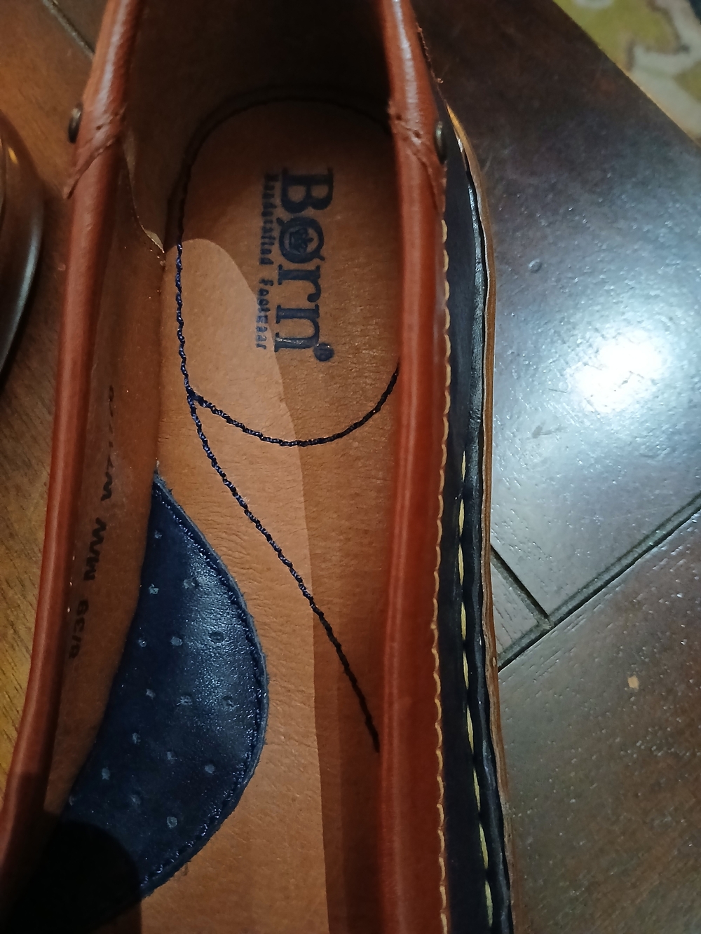 Born Mindy Two-Tone Navy & Cognac Leather Buckle Loafers Size 8 Vintage - Picture 5 of 7